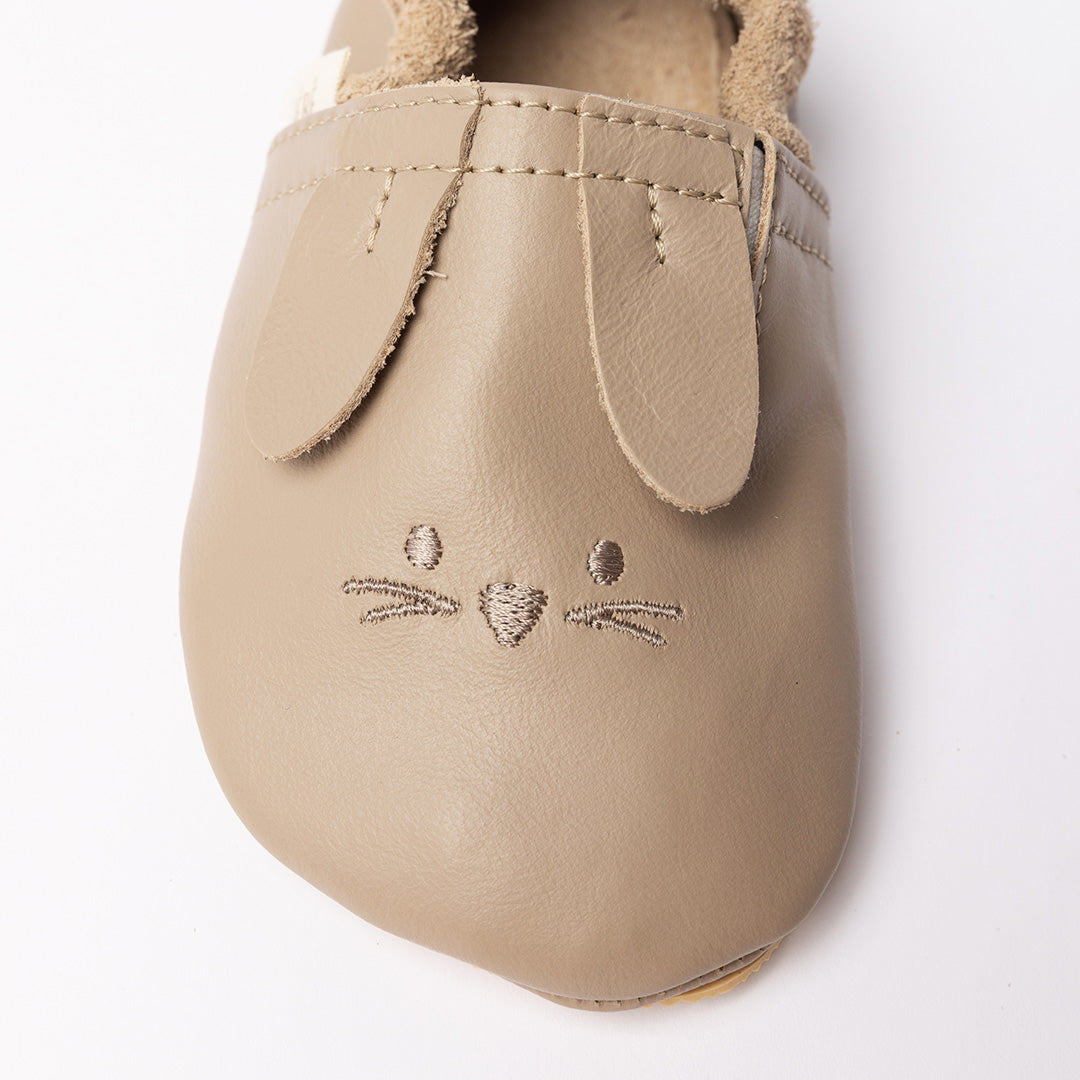 Bébé Barefoot Bunny
