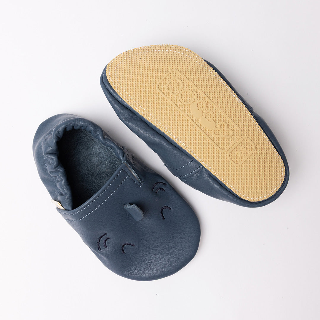 Bébé Barefoot Sharky