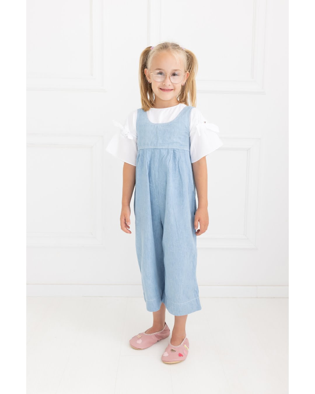 Barefoot Friendly Hearts
